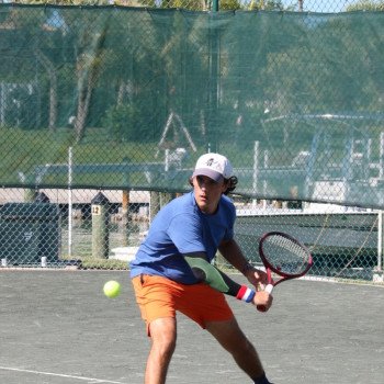 Singles-Tennis25